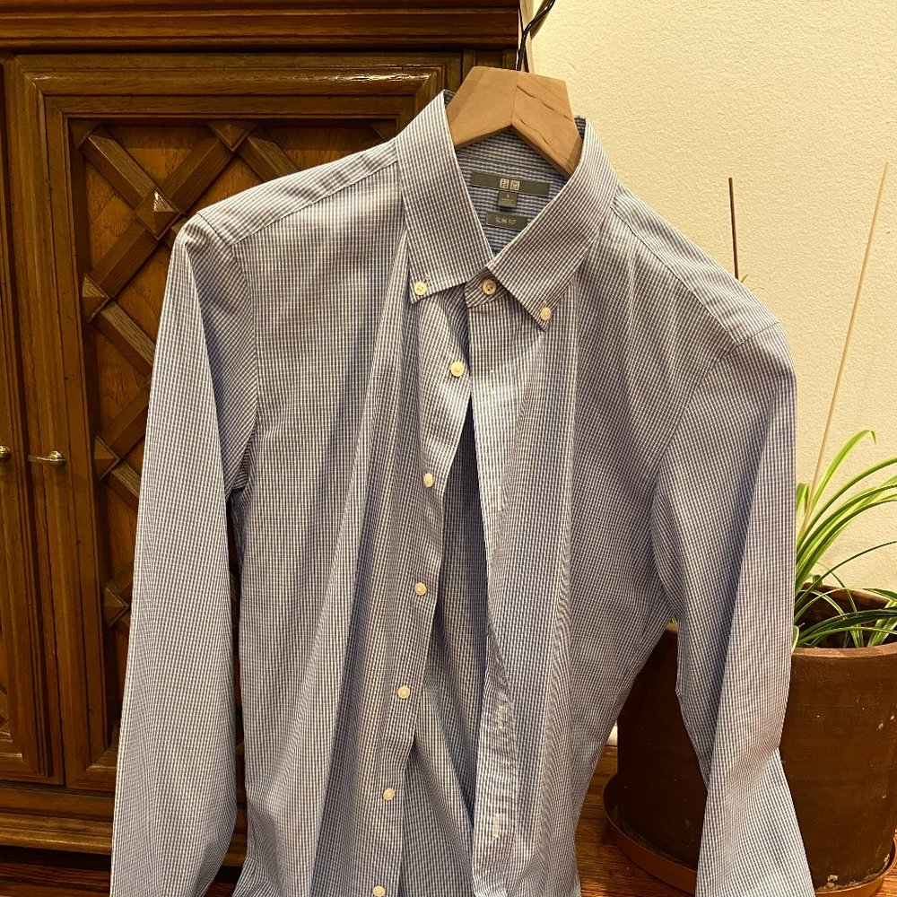 Uniqlo Dress Shirt Size S Blue